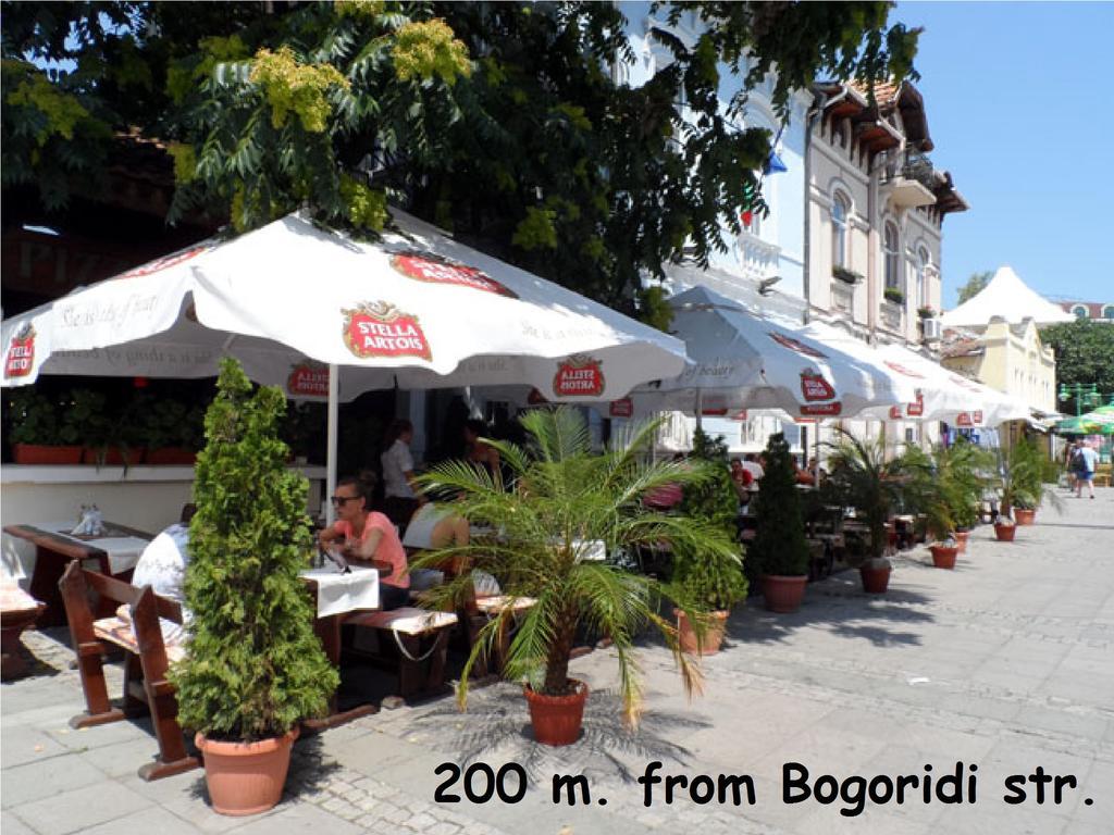 4U Apartment Burgas Ngoại thất bức ảnh