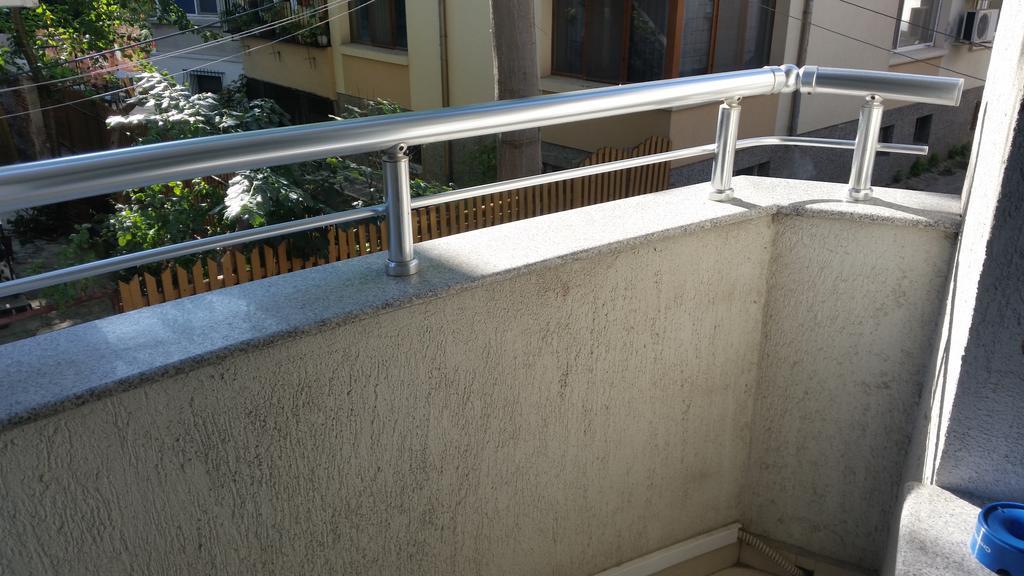 4U Apartment Burgas Ngoại thất bức ảnh